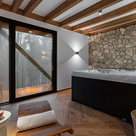 Serenity Skalka & Wellness